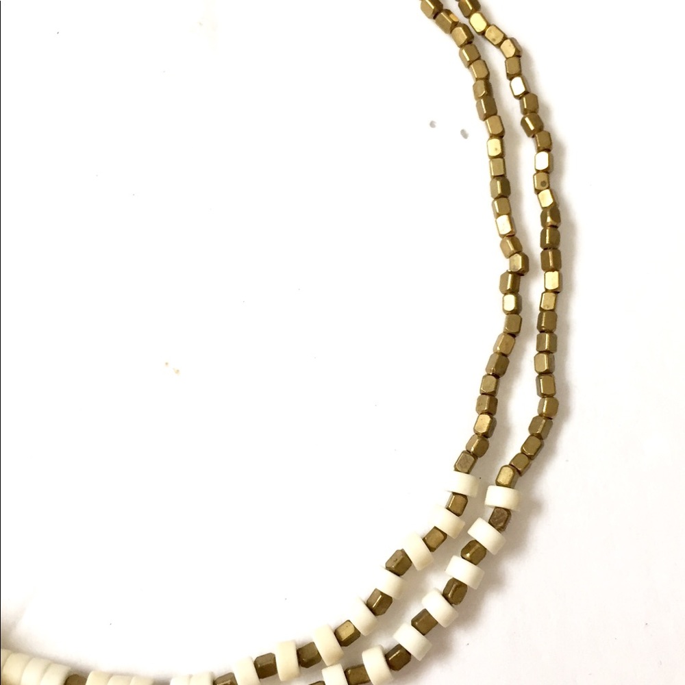 TASSEL Necklace Gold White - Picture 4 of 5